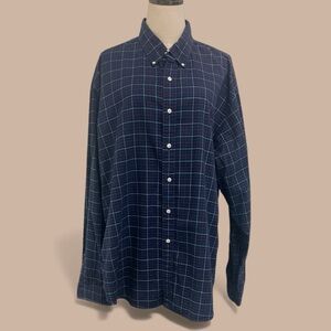 *** LIKE NEW**** Ralph Lauren Men's Navy Checkered Button Down Shirt